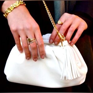 Understated Leather White Crescent
Clutch Purse - Curateur Rachel Zoe
